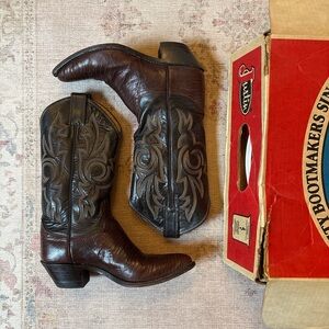 Justin Boots with Vintage Box with Red and Tan Design